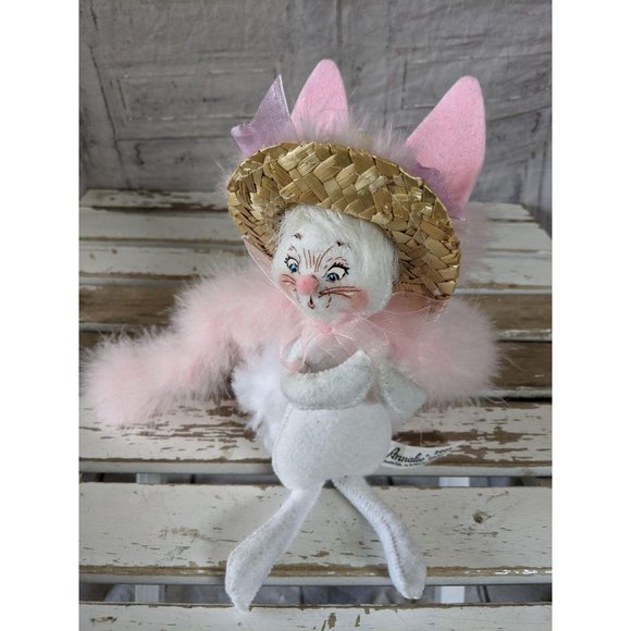Annalee Easter Bunny hat spring boa 2005 decor - Picture 1 of 6